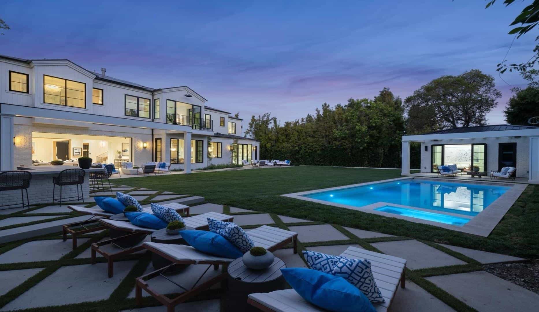 415 N Cliffwood Avenue, Brentwood Park, United States