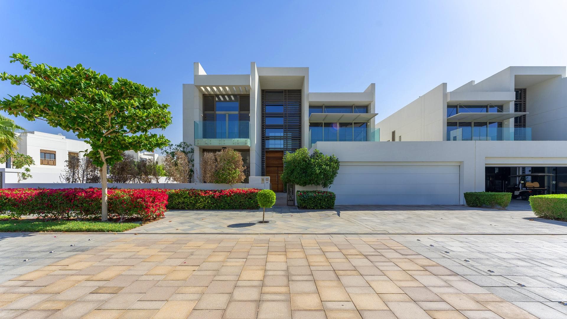 District One Dubai – Luxury Villas, Lagoon Living & Modern Community