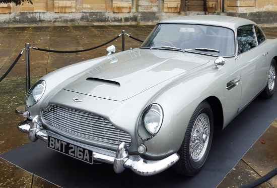 The 10 Best Classic Cars in the World